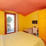 Pettirosso Garden Bed & Breakfast 3*