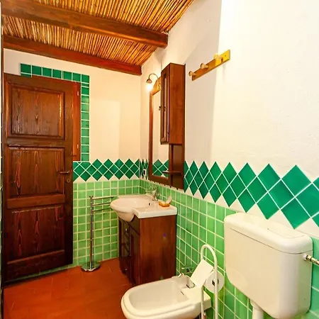 Bed & Breakfast Pettirosso Garden San Teodoro (Sardinia)