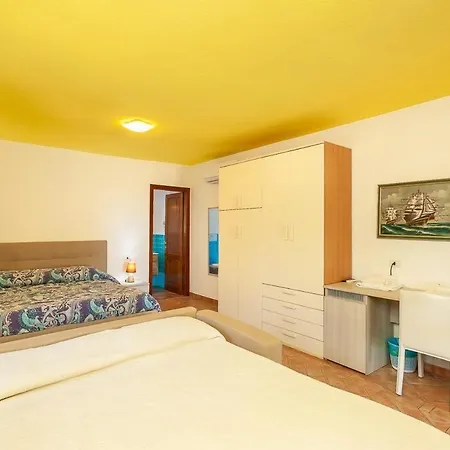 Bed & Breakfast Pettirosso Garden