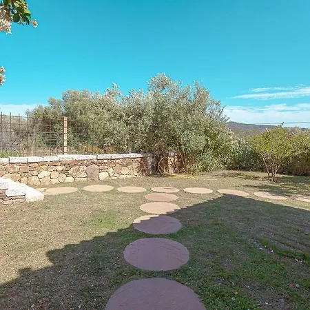 Pettirosso Garden San Teodoro (Sardinia)