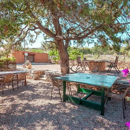 Pettirosso Garden Bed & Breakfast *